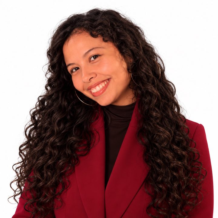 Ilse Placencia, Founder and CEO of Apex Website Solutions